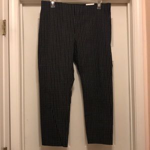 elle pull on skinny pants